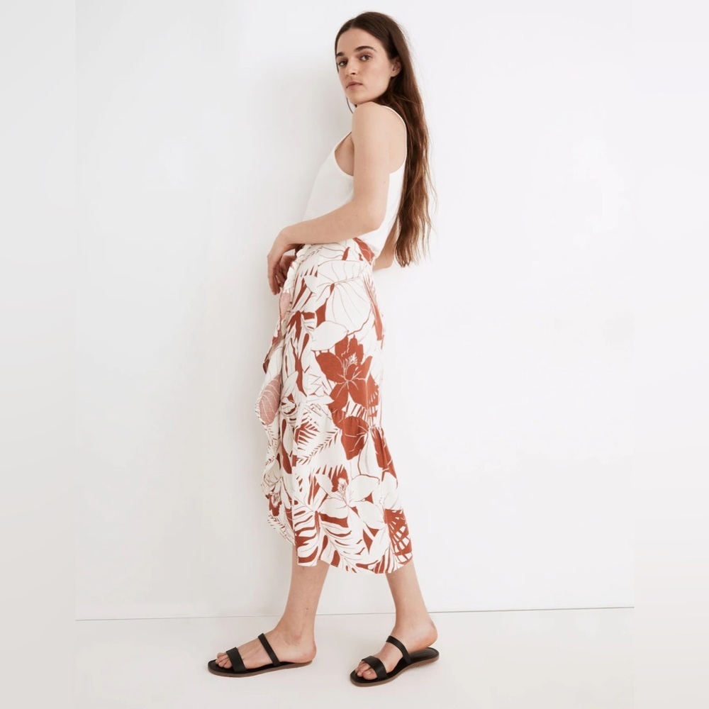 NWOT- Madewell Ruffle-Wrap Midi Skirt Tropical Vacay in Weathered Brick - Size 2 - Picture 2 of 7